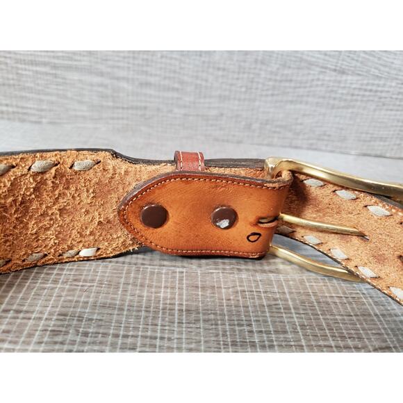 Vintage TONY LAMA Hand Tooled "PAT" LEATHER BELT - SIZE 28 - Made in USA - Picture 13 of 14